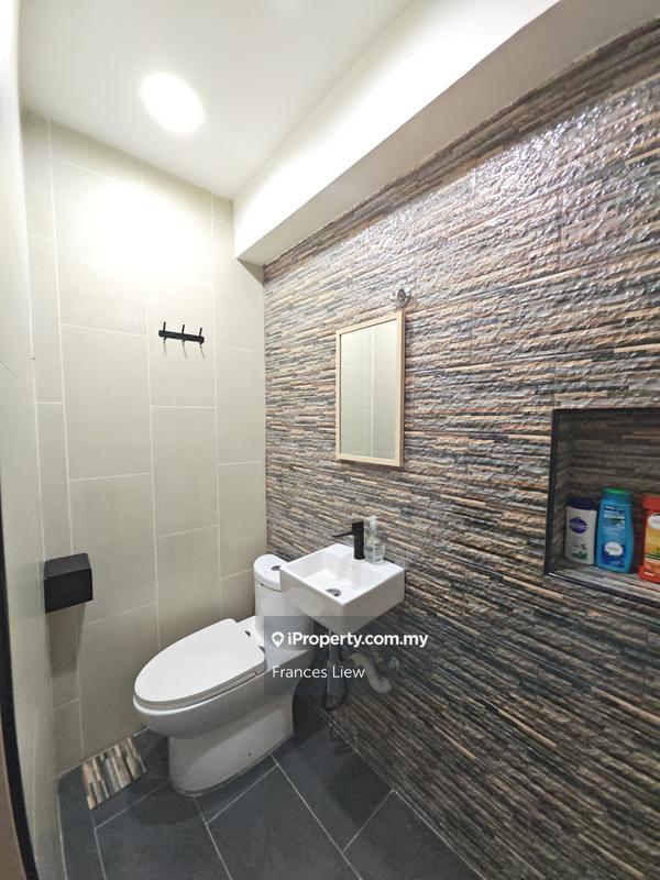 Rumah Berangkai 2 Tingkat untuk Dijual di Taman Puncak Jalil, Seri Kembangan oleh Frances Liew - iProperty.com.my