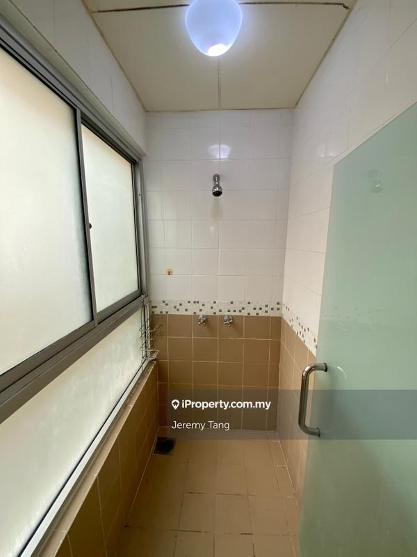 Condominium for Sale in Seri Maya Condominium by Jeremy Tang - iProperty.com.my