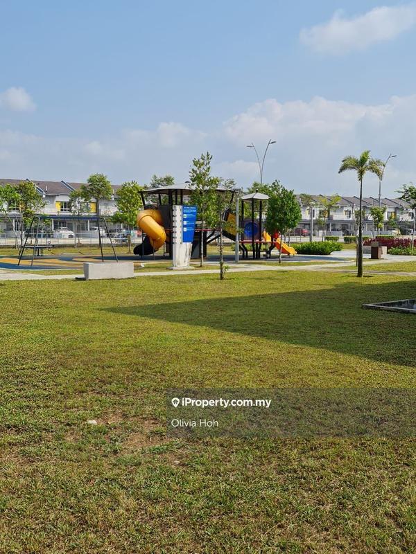 Rumah Bandar untuk Dijual di Kita Bayu, Cybersouth, Dengkil, Dengkil oleh Olivia Hoh - iProperty.com.my