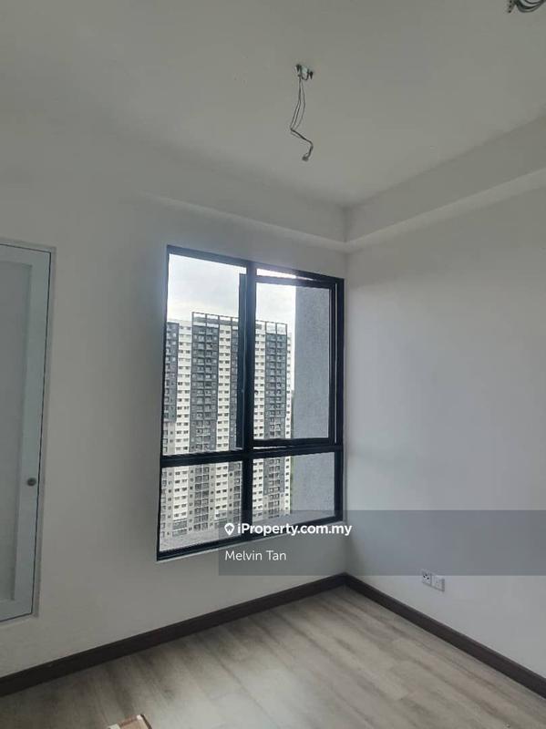 Kediaman Servis untuk Dijual di Cubic Botanical oleh Melvin Tan - iProperty.com.my