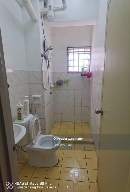 Pangsapuri untuk Dijual di Pangsapuri Mawar oleh Lian Wei Kian - iProperty.com.my