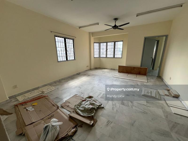 For Sale - Aman Puri Apartment