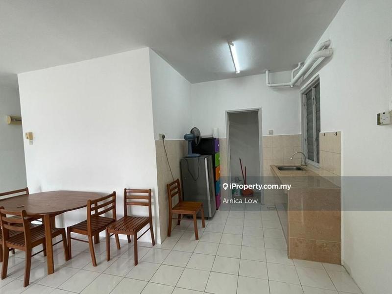 Pangsapuri untuk Dijual di Vista Pinggiran Apartment oleh Arnica Low - iProperty.com.my