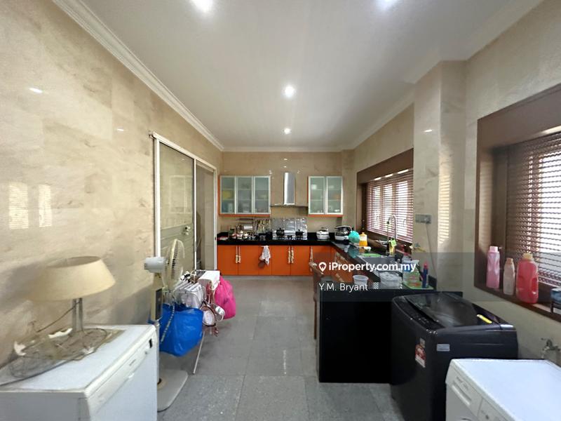 Bungalow House untuk Dijual di Kota Damansara, Selangor oleh Bryant Be - iProperty.com.my