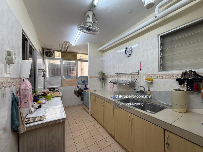 Condominium for Sale in Venice Hill by Raymond Kwong - iProperty.com.my