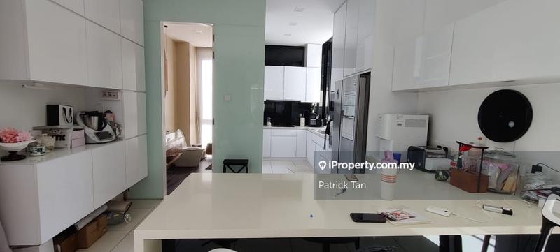 Rumah Berangkai 3.5 Tingkat untuk Dijual di Empire Residence, Damansara Perdana oleh Patrick Tan - iProperty.com.my