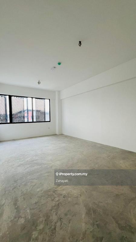 Warehouse for Sale in Sungai Buloh, Selangor by Zahayati - iProperty.com.my