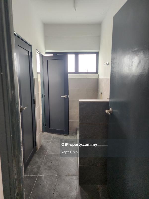 Semi-D Kilang untuk Disewa di Kampung Baru Balakong, Balakong oleh Yapz Chin - iProperty.com.my