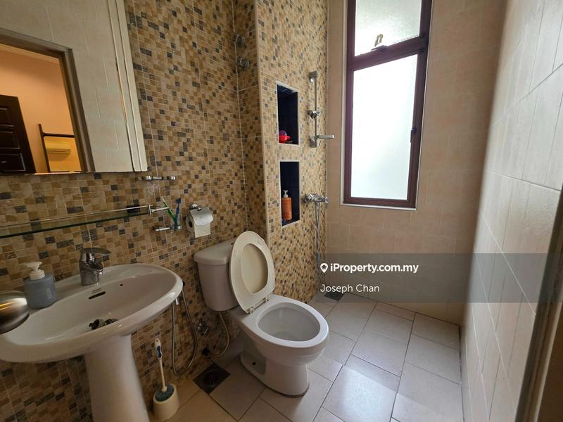 Rumah Berangkai 2 Tingkat untuk Dijual di Bukit Jelutong, Shah Alam oleh Joseph Chan - iProperty.com.my