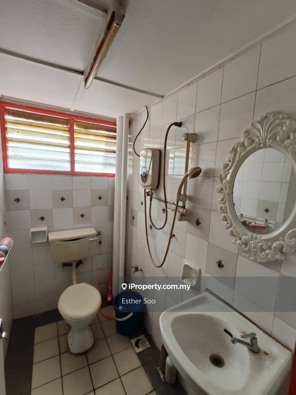 3-storey Terraced House for Sale in c3k23, Batu by Esther Soo - iProperty.com.my