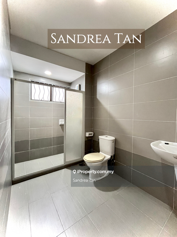 Rumah Teres 3-Tingkat untuk Dijual di Setia Pearl Island, Bayan Lepas oleh Sandrea Tan - iProperty.com.my