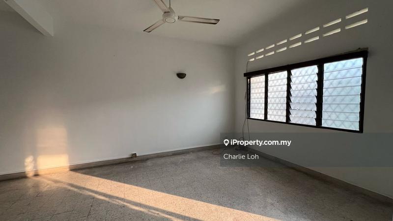 Rumah Berangkai 2 Tingkat untuk Dijual di SS1, Petaling Jaya oleh Charlie Loh - iProperty.com.my