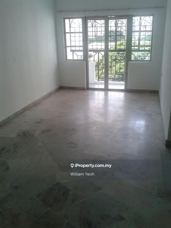 For Sale - Genting Court Condominium