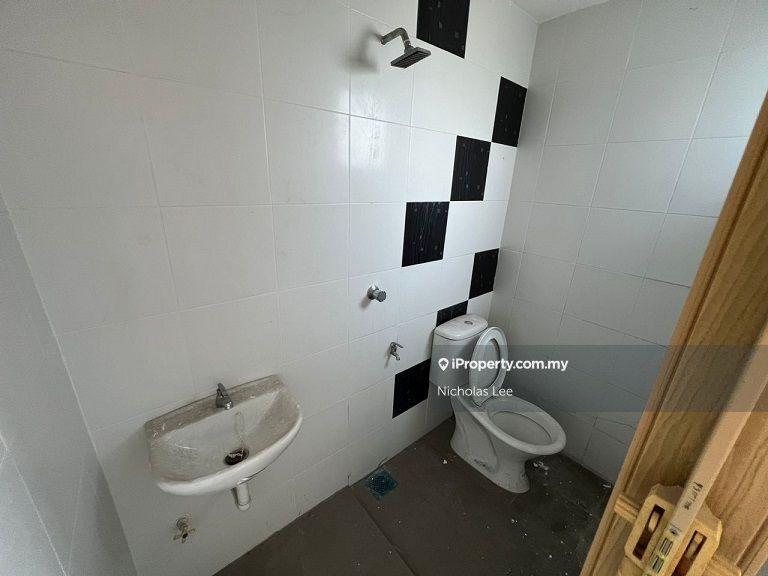 Apartment for Sale in Sky Garden Residences by Nicholas Lee - iProperty.com.my