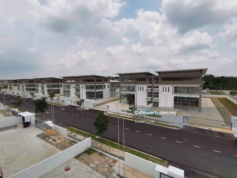 For Rent - Saujana Teknologi Rawang (Corner) Semi-D Factory For Rent (Brand New)