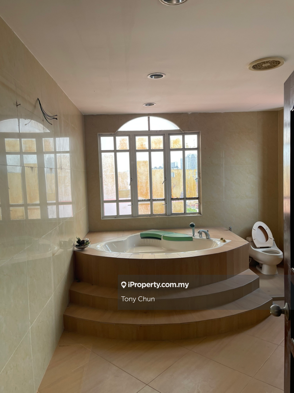 Bungalow House for Sale in Bandar Baru Sri Petaling, Sri Petaling by Tony Chun - iProperty.com.my