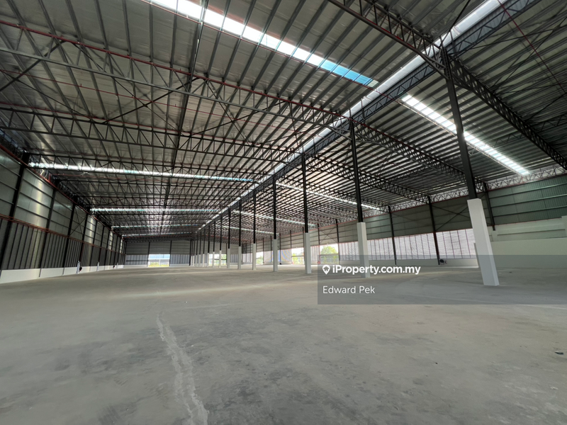 Kilang Terpisah untuk Dijual di Bandar Baru Enstek, Bandar Enstek oleh Edward Pek - iProperty.com.my