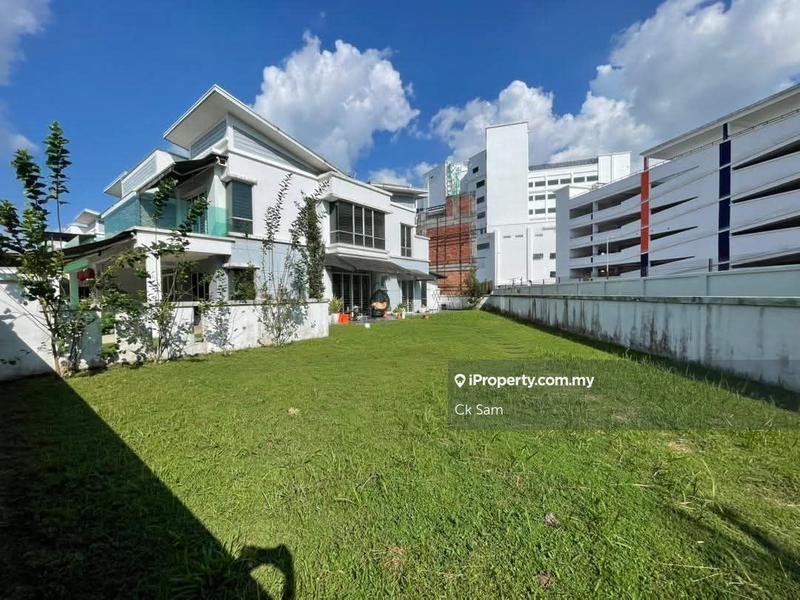 Rumah Berkembar untuk Dijual di Taman Anggun, Rawang oleh Ck Sam - iProperty.com.my