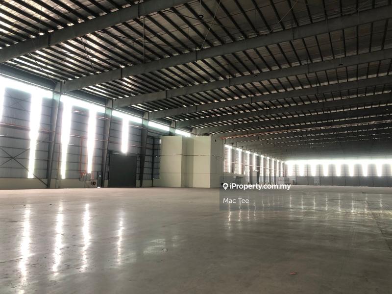 Warehouse for Sale in Loading Bay Warehouse @ Shah Alam Subang USJ, Shah Alam by Mac Tee - iProperty.com.my