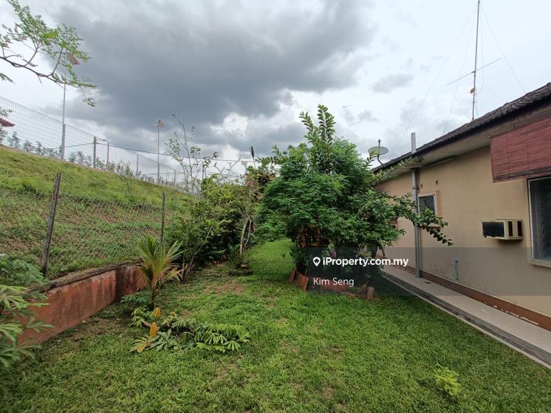Bungalow House for Sale in Sunrise Park 11000 sqft, Kluang by Kim Seng - iProperty.com.my