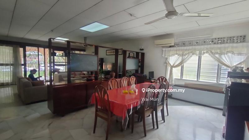 Bungalow House for Sale in Taman Million, Jalan Ipoh by Wai Mun - iProperty.com.my