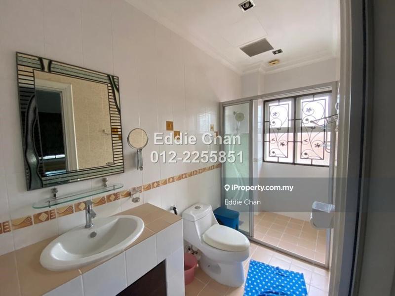 Bungalow House for Sale in Kemensah Heights, Ulu Kelang by Eddie Chan - iProperty.com.my