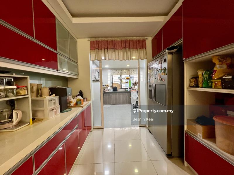 Rumah Berangkai 3 Tingkat untuk Dijual di Lake Fields, Sungai Besi oleh Jesnin Kee - iProperty.com.my