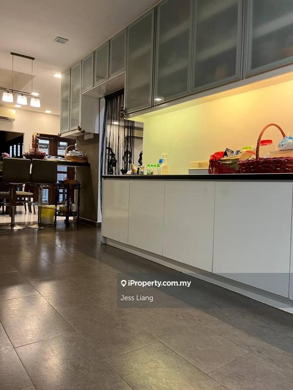 Rumah Berkembar untuk Dijual di Damansara Kim, Petaling Jaya oleh Jess Liang - iProperty.com.my