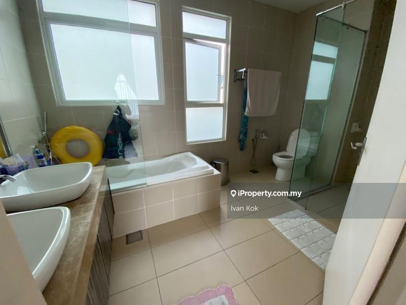 Kondominium untuk Dijual di Amaya Saujana oleh Ivan Kok - iProperty.com.my