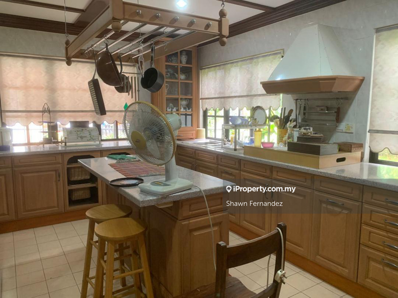 Bungalow House for Sale in Monterez Golf Resort, Shah Alam by Shawn Fernandez - iProperty.com.my