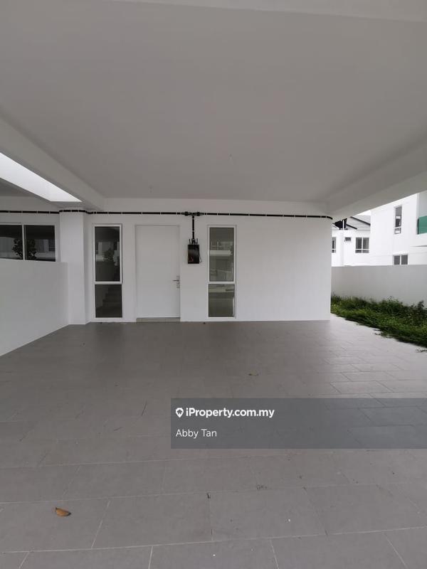 Rumah Berangkai 2 Tingkat untuk Dijual di Bandar Sri Sendayan, Negeri Sembilan oleh Abby Tan - iProperty.com.my