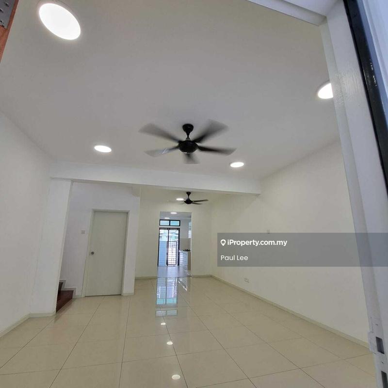 Rumah Bandar untuk Dijual di Bandar Bukit Puchong 2, Puchong oleh Paul Lee - Living Room - iProperty.com.my