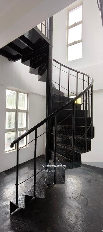 Kedai untuk Disewa di Taman Saujana Puchong, Seri Kembangan oleh Philip Chan - iProperty.com.my