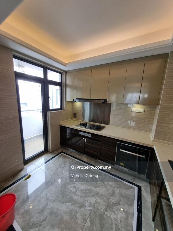 For Sale - R&F Princess Cove Phase 1