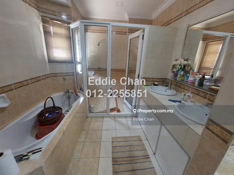 Bungalow House for Sale in Kemensah Heights, Ulu Kelang by Eddie Chan - iProperty.com.my