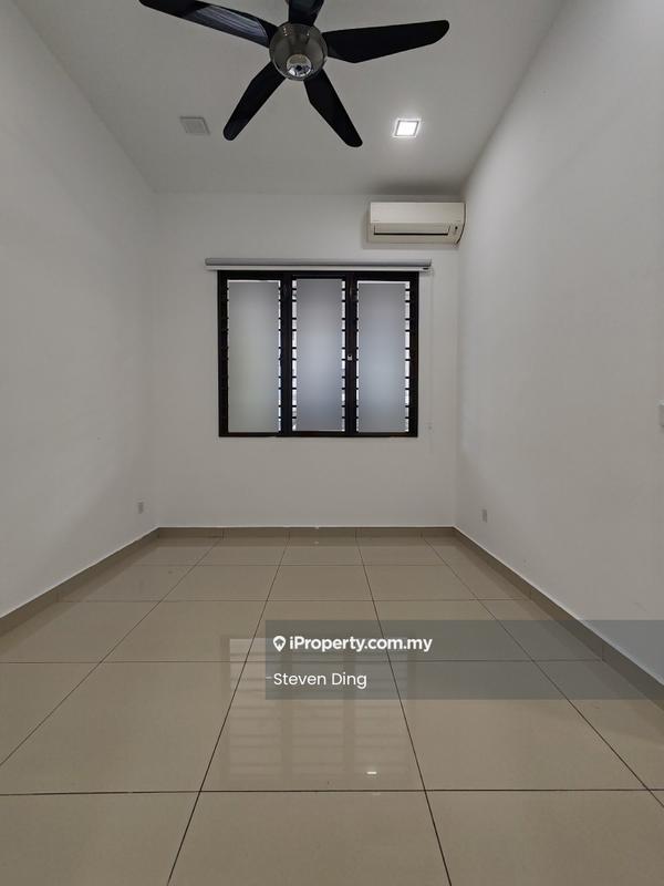 Rumah Berkembar untuk Disewa di Setia Utama, Setia Alam oleh Steven Ding - Interior - iProperty.com.my
