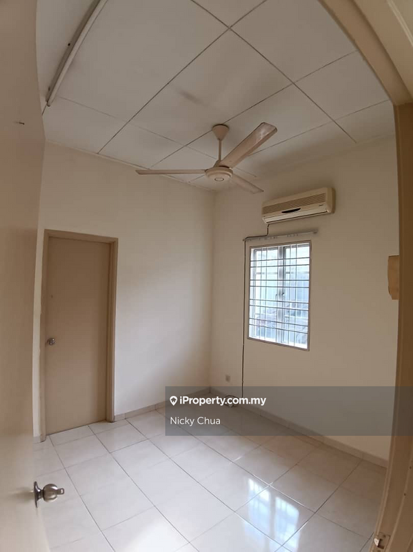 Semi-Detached House for Sale in Vision Homes Seremban2 Semi D Below Market Value, Seremban 2 by Nicky Chua - iProperty.com.my