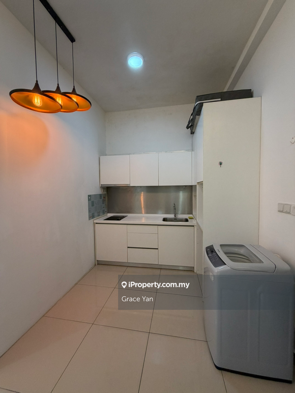 For Rent - Twin Galaxy (Dwi Galaksi)