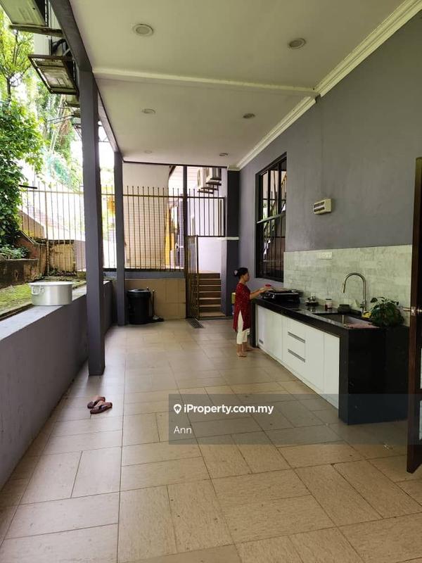 Banglo untuk Dijual di Country Heights, Kajang oleh Ann - iProperty.com.my