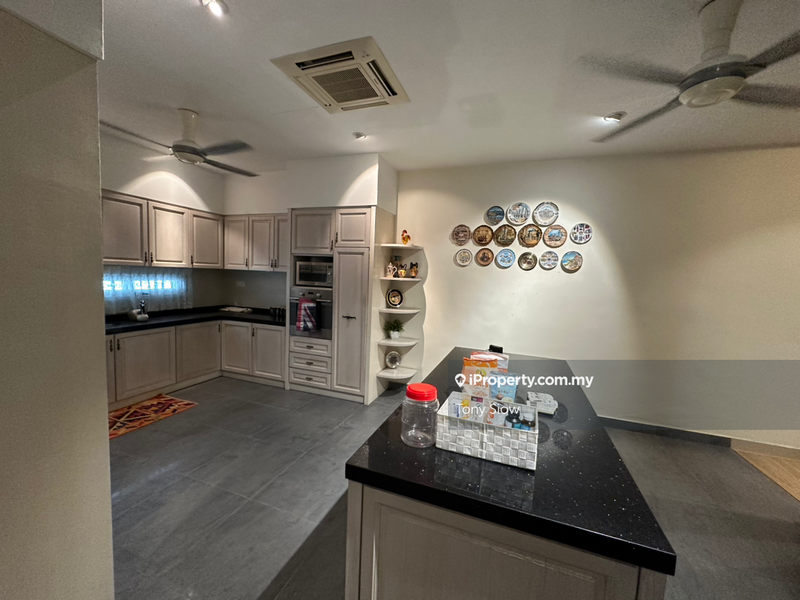 2.5-storey Terraced House for Sale in USJ Heights, Subang Jaya by Tony Siow - iProperty.com.my