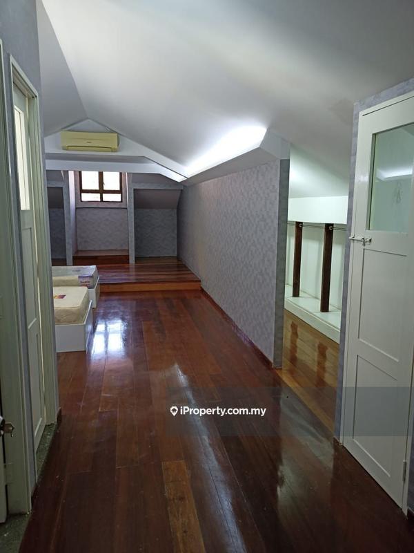 Bungalow House for Sale in Tanjung Bungah, Penang by Ederic J. Low - iProperty.com.my