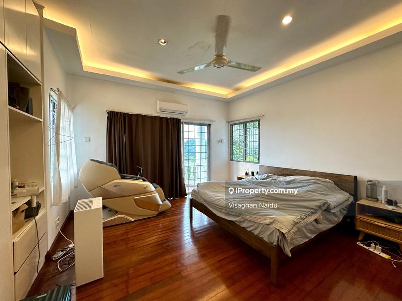 Bungalow House for Sale in Bandar Country Homes, Rawang by Visaghan Naidu - iProperty.com.my