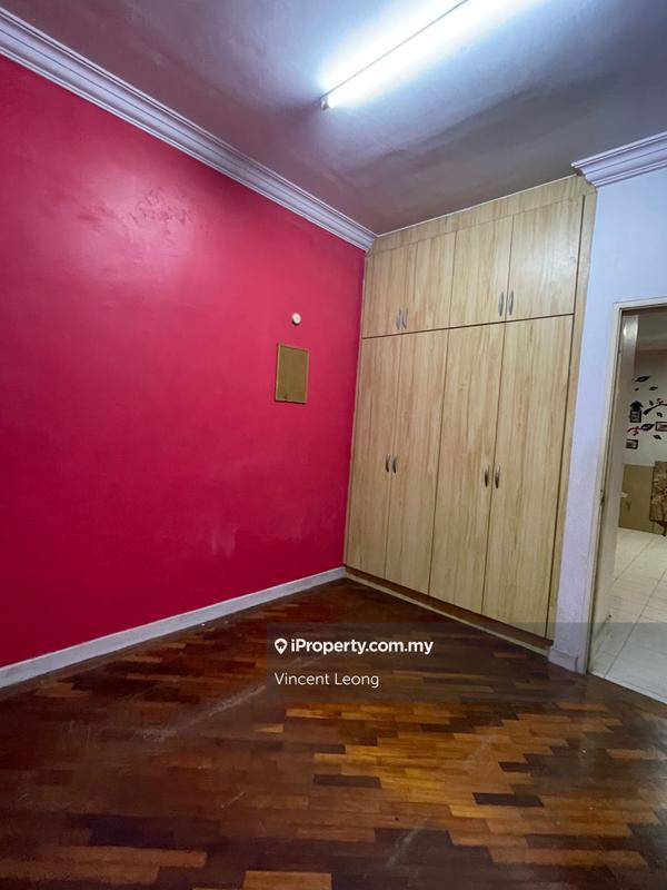 For Sale - Astana Putra