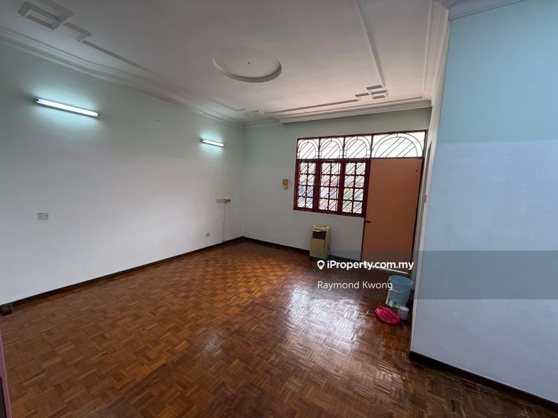 2-storey Terraced House for Sale in Taman Universiti Indah, Seri Kembangan by Raymond Kwong - iProperty.com.my