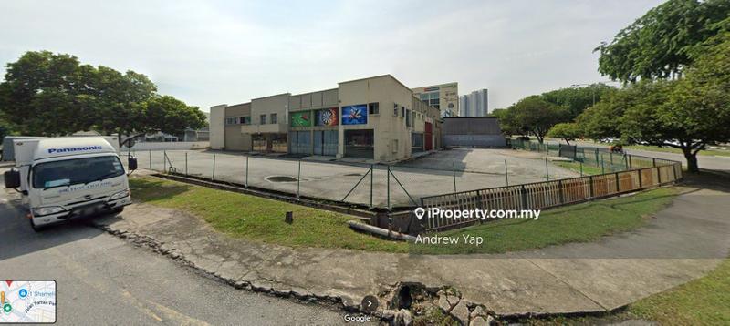 For Rent - SHAMELIN FACING MAIN ROAD DETACHED FACTORY FOR RENT