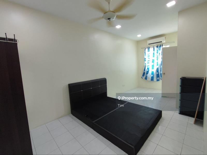 Rumah Teres 2-Tingkat untuk Dijual di Taman Belatuk Mas, Durian Tunggal oleh Tim - iProperty.com.my