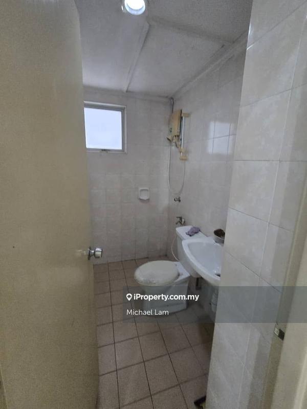 Condominium for Sale in D'aman Crimson by Michael Lam - iProperty.com.my