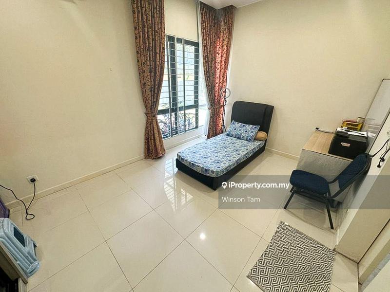 Rumah Berkembar untuk Dijual di Hemingway Residences Bandar Seri Coalfields, Sungai Buloh oleh Winson Tam - iProperty.com.my