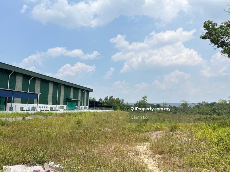 Tanah Perindustrian untuk Dijual di Bukit Angkat Kajang Industrial Land, Kajang oleh Calvin Lo - iProperty.com.my