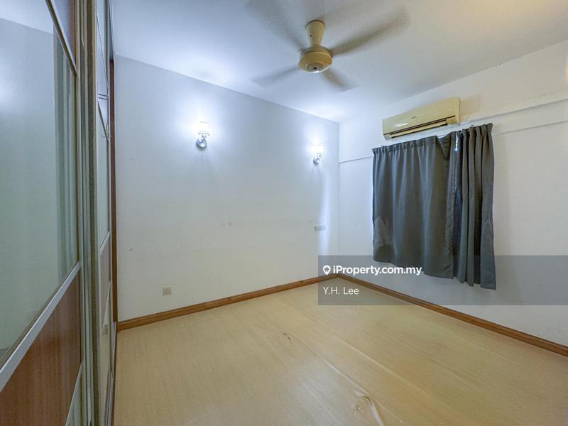 Kediaman Servis untuk Dijual di Beverly Tower @ Plaza Medan Putra oleh Y.H. Lee - iProperty.com.my